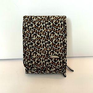 NW/OT Travelon travel case